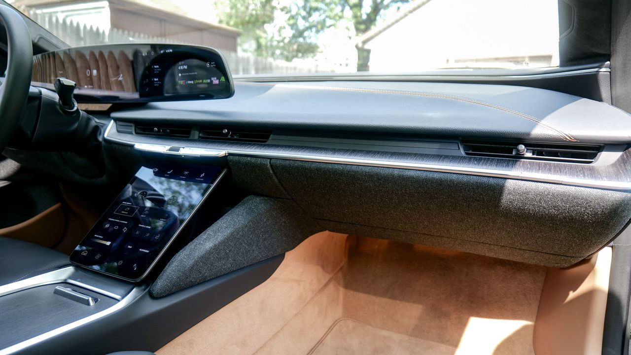 2025 Lucid Air Touring test drive.