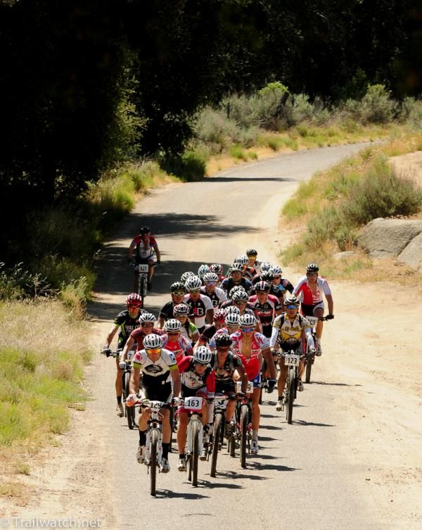 Pua Mata (Sho-Air Specialized) tucked herself behind the three men&rsquo;s leaders on the climb