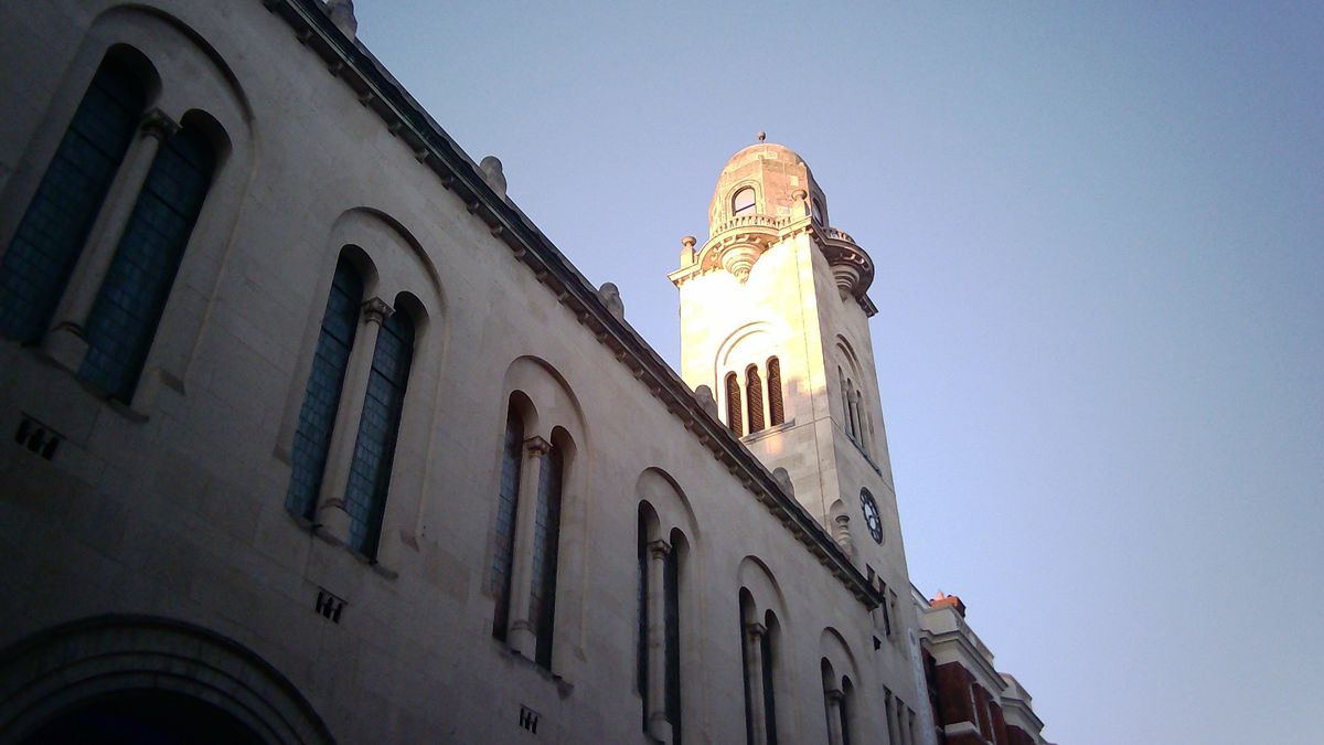 Sample image of Godox C100 showing London's Cadogan Hall exterior