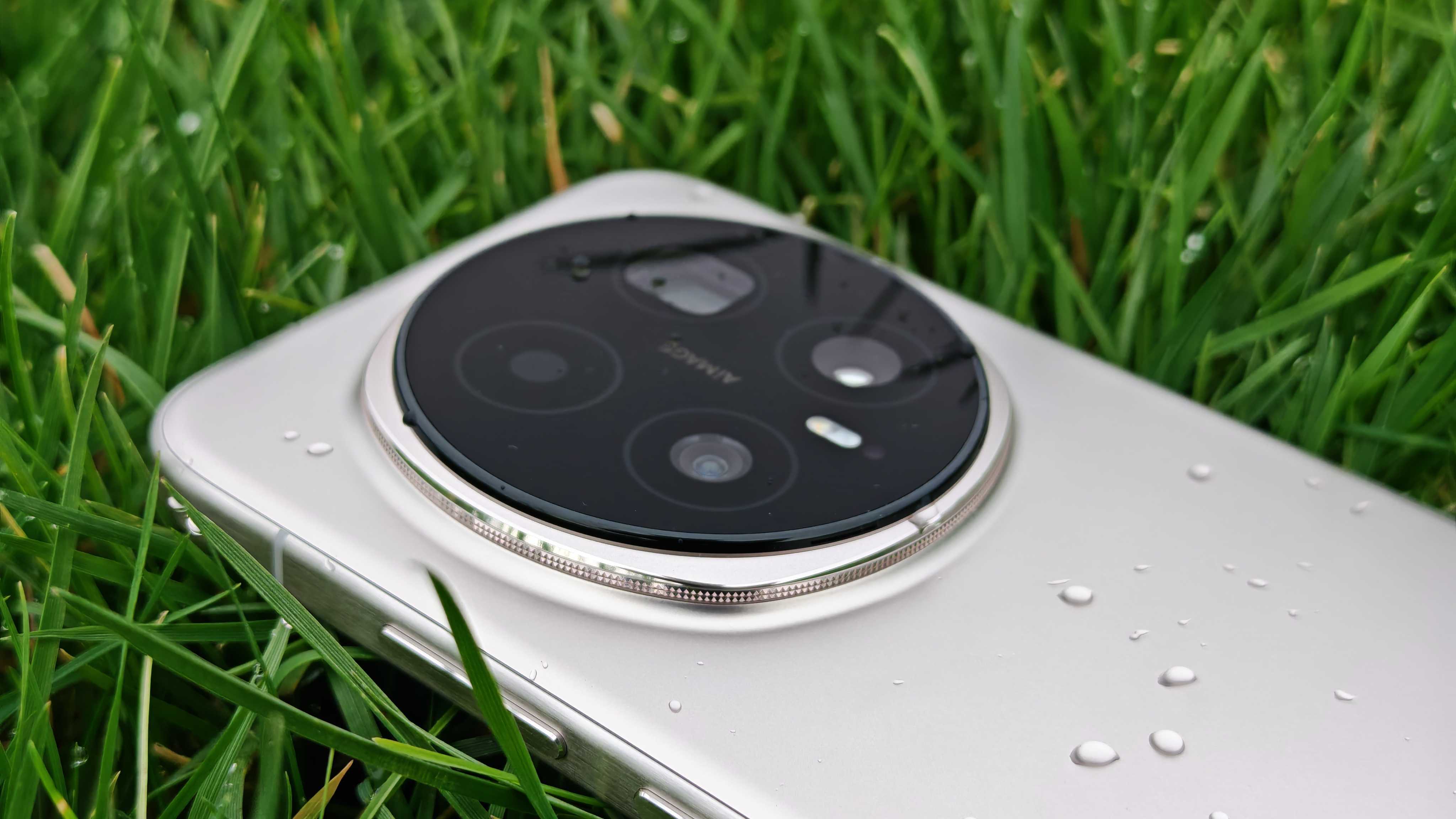 Honor Magic 8 Pro product shots