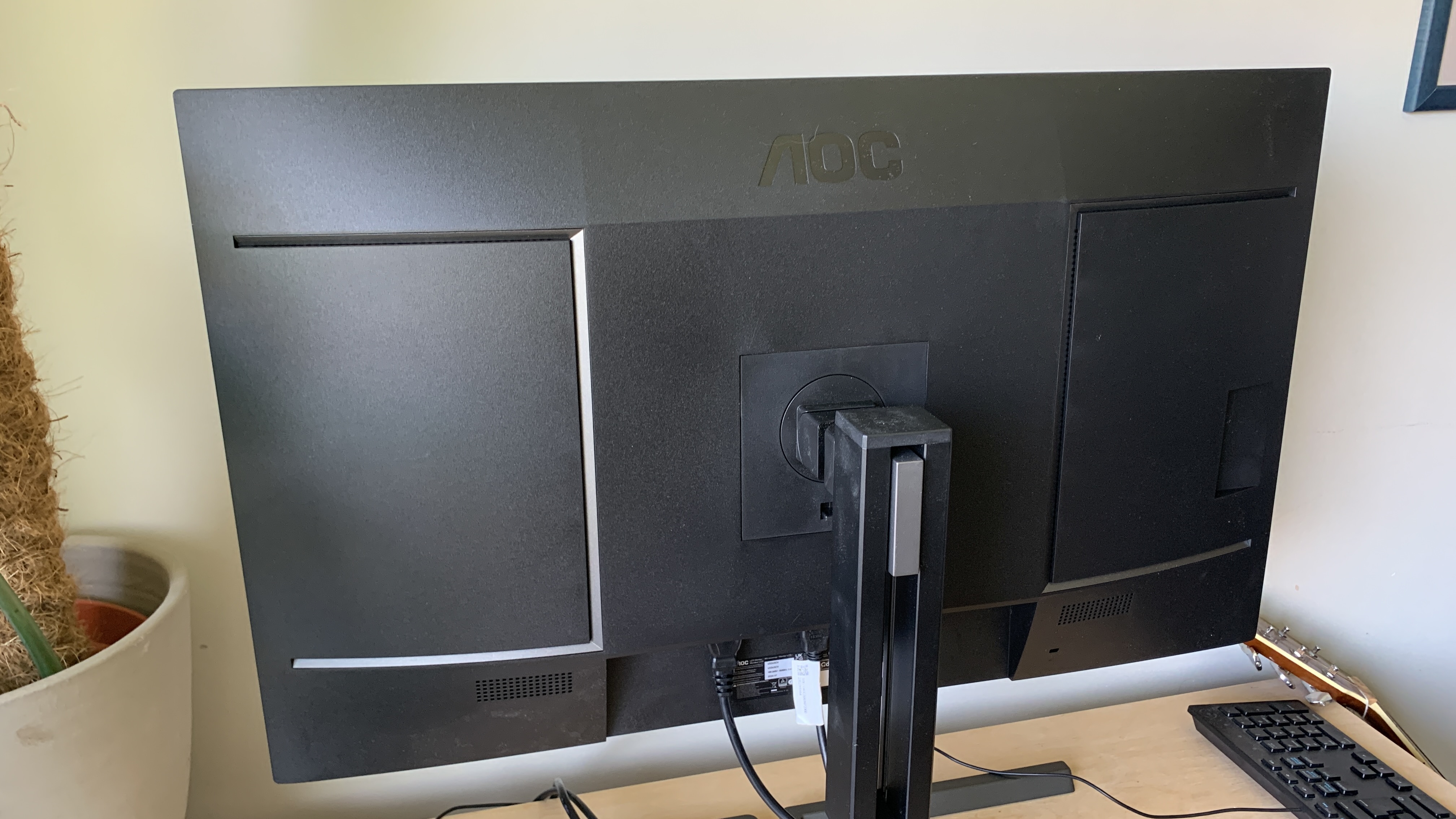 AOC Graphic Pro U32U3CV