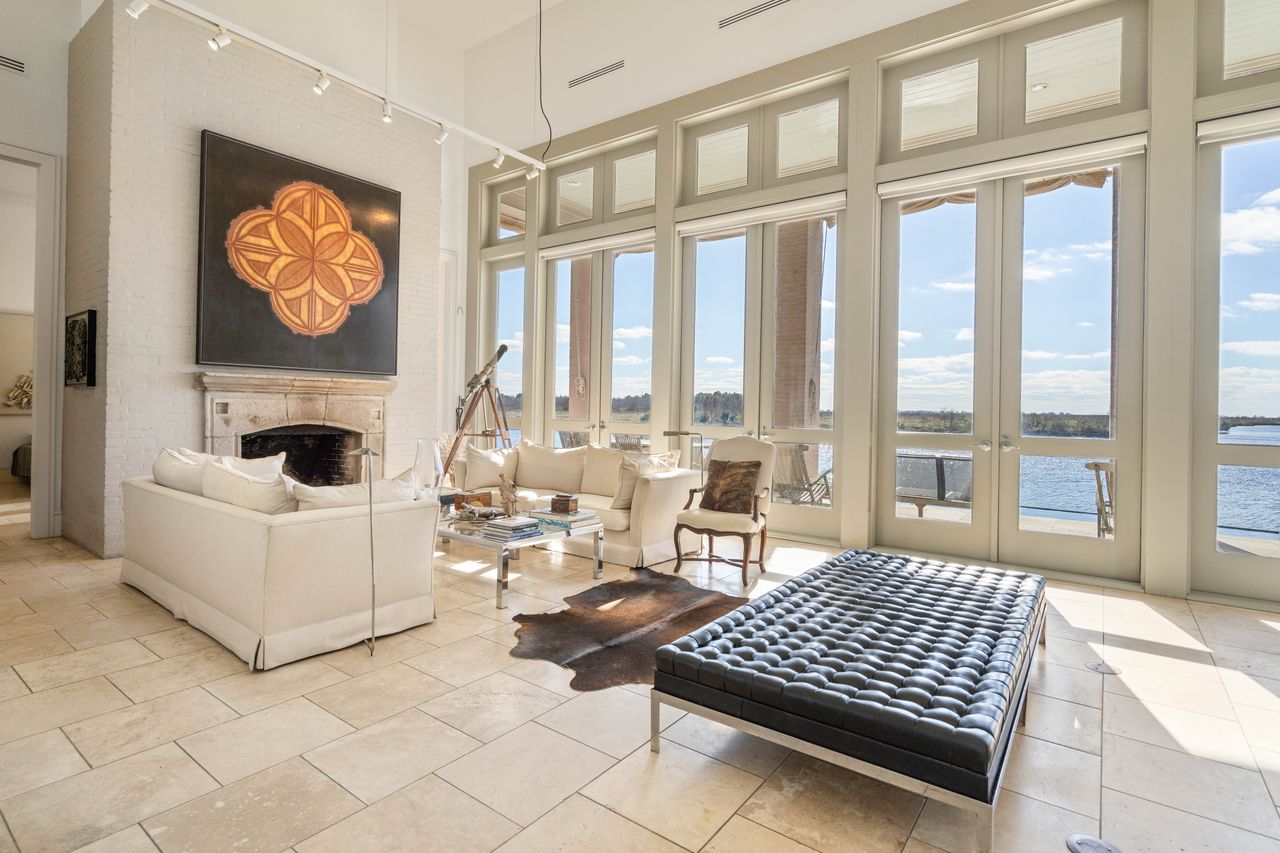Interior of luxury lakeside home, Louisiana
