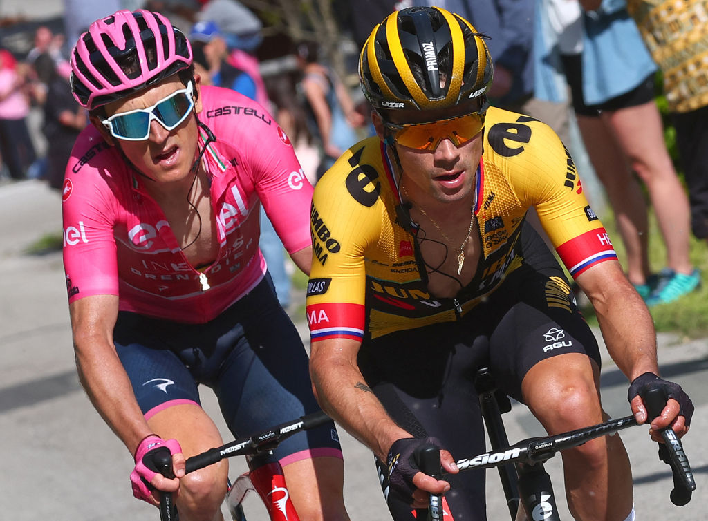 Overall leaders pink jersey INEOS Grenadierss British rider Geraint Thomas L and JumboVismas Slovenian rider Primoz Roglic ride during the eighteenth stage of the Giro dItalia 2023 cycling race 161 km between Oderzo and Val di Zoldo on May 25 2023 Photo by Luca Bettini AFP Photo by LUCA BETTINIAFP via Getty Images
