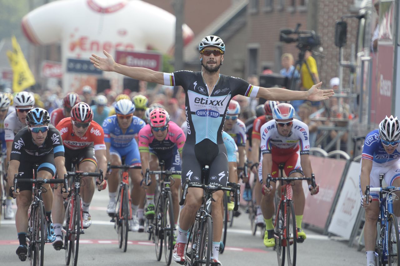 Bonen raises his arms in celebration