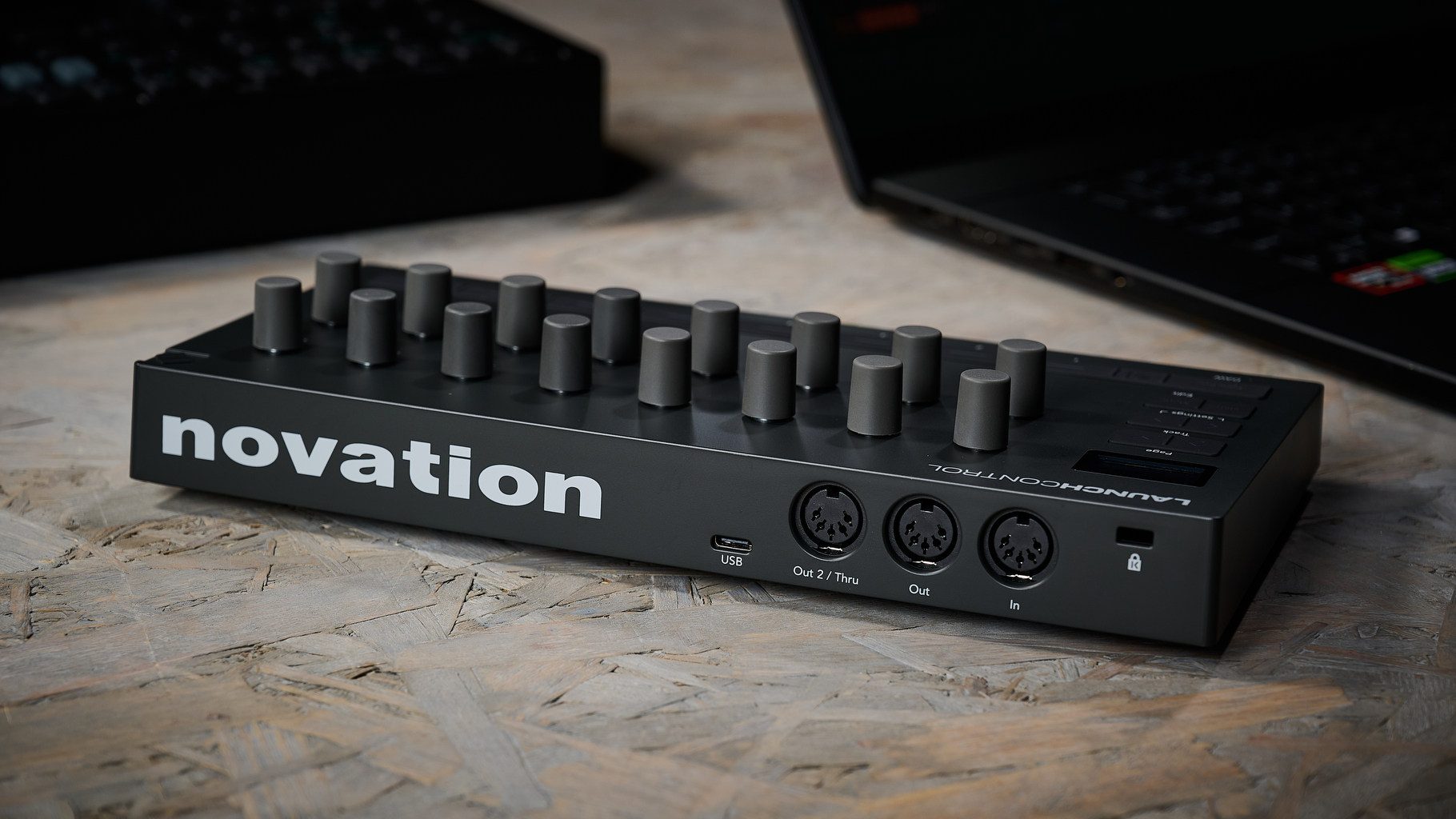 Novation Launch Control mk3