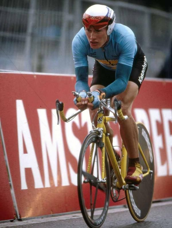 Alexandre Vinokourov rode his first senior worlds in 1998