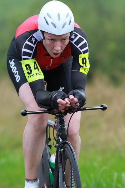 Rebecca Romero (XRT- Elmy Cycles) on the second circuit climb