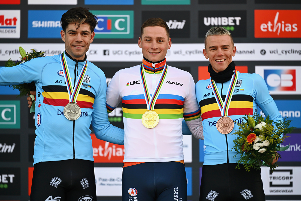 Thibau Nys on the podium with Van Aert and Van der Poel