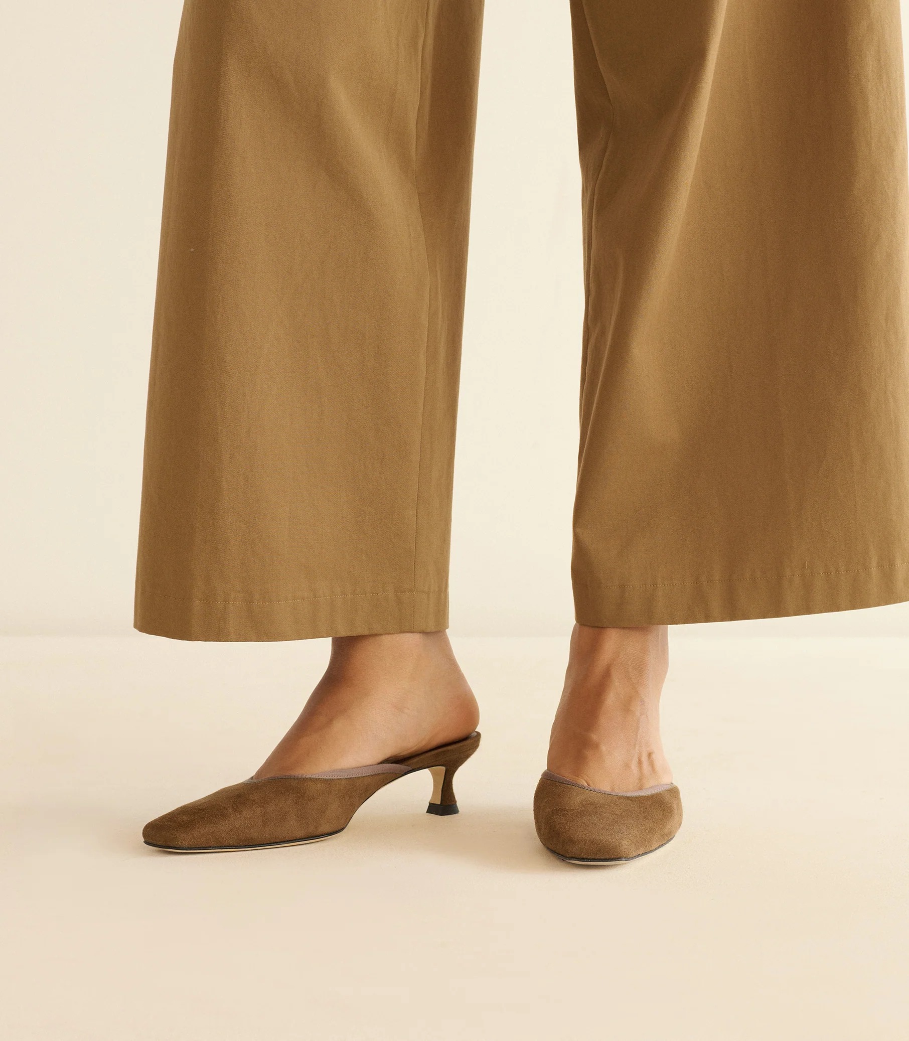 Luma Heel -- Tobacco Suede