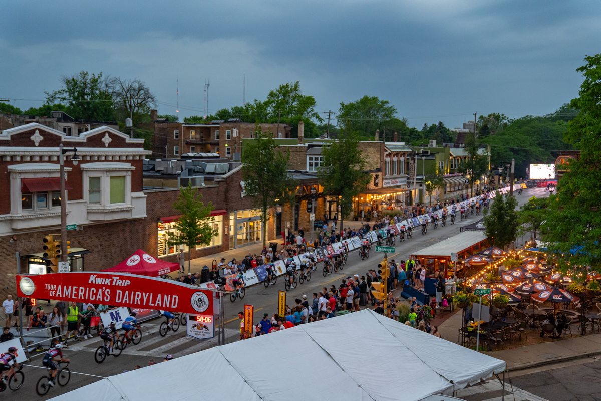 A field of 135 riders took part in the elite men's race at Downer Classic