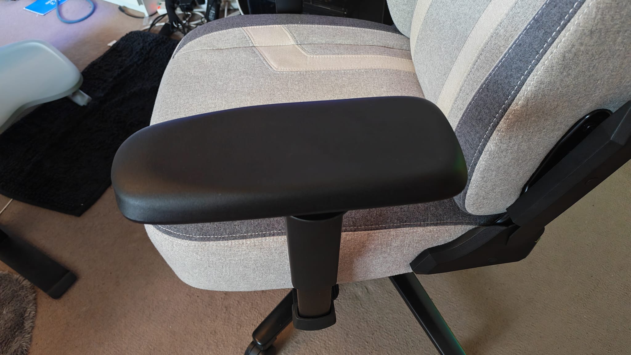 The left armrest on the Eureka Ergonomic Python II