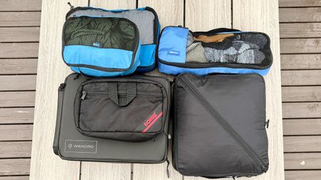 Senior writer, Dan Bracaglia' favorite packing cubes for travel
