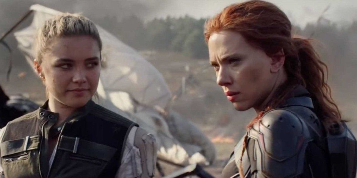 Florence Pugh as Yelena Belova and Scarlett Johansson as Natasha Romanoff/Black Widow in Black Widow (2020)