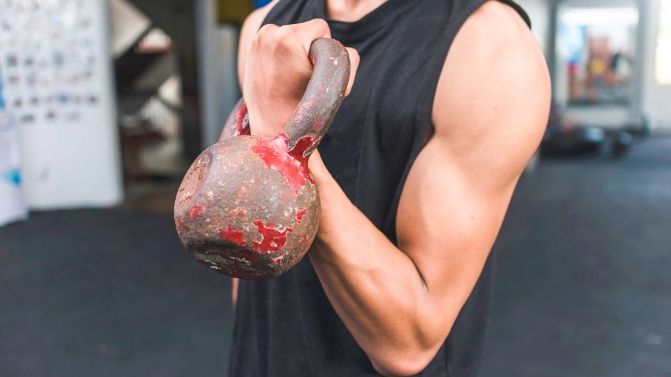 I did 50 kettlebell crush curls every day for one week — here's what