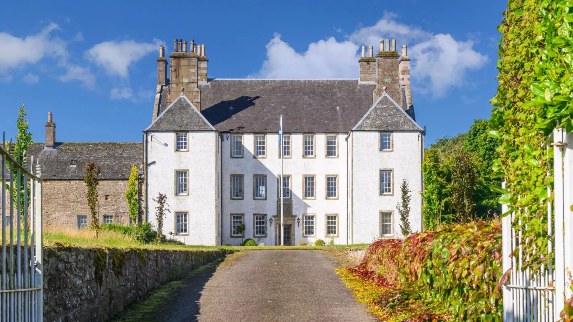 Angus: Gallery, Montrose