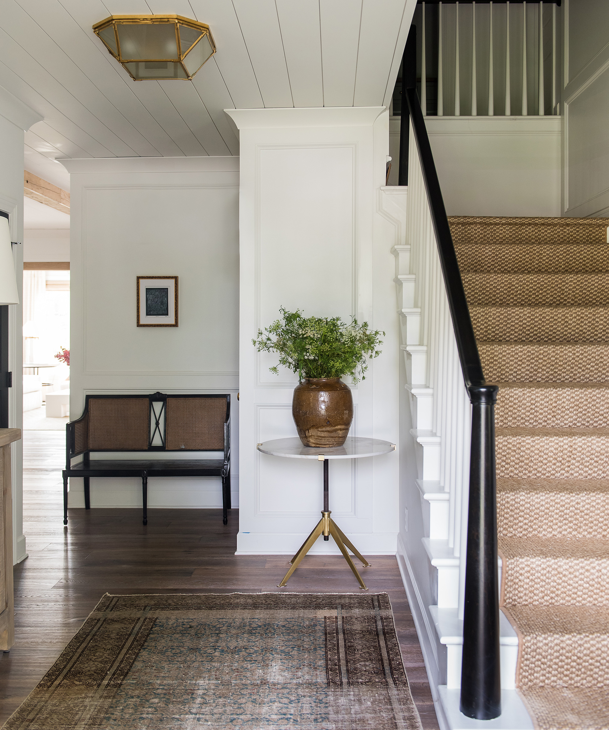 Entryway Trends 2024 7 Looks Designers Predict We Will Want Homes   SrDeG2NvctjxCjhYbXnw2m 