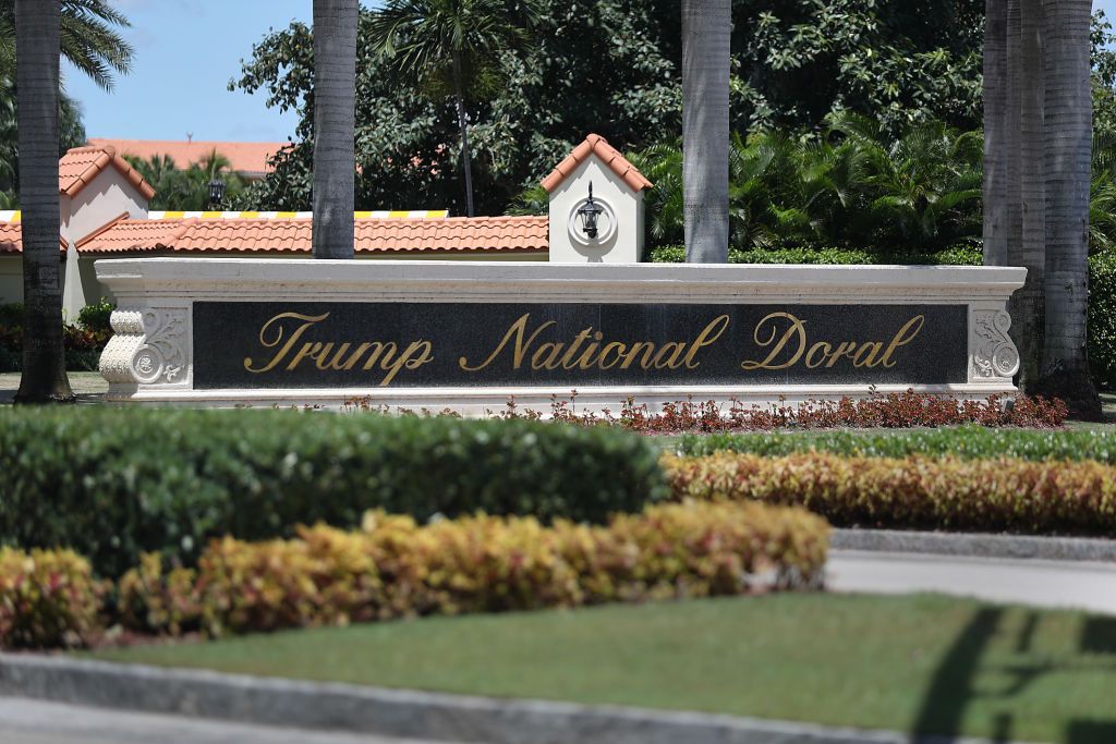 Video Of Fake Trump Shooting Critics Shown At Conference Held At His Miami Resort The Week 