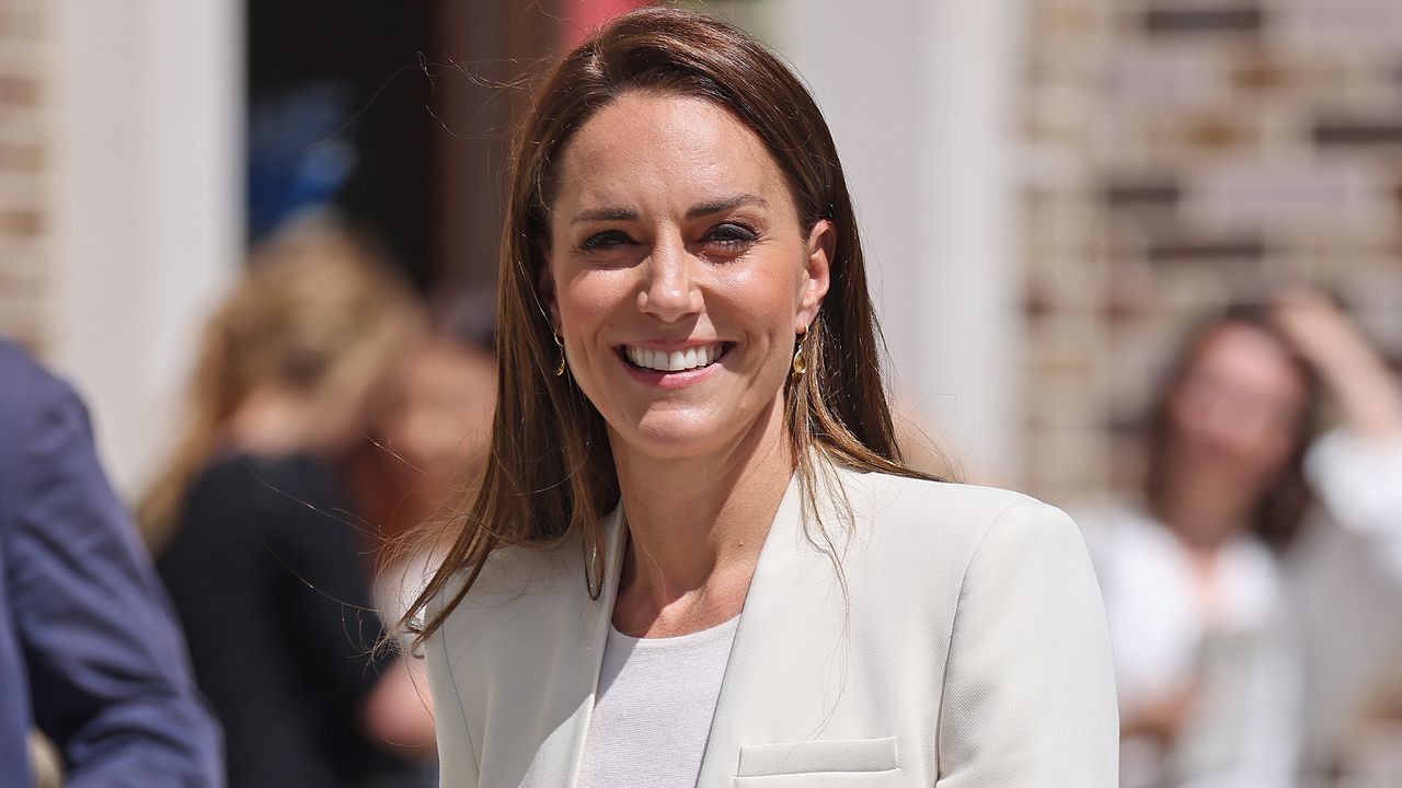 Catherine, Princess of Wales departs Little Village Brent on June 08, 2022