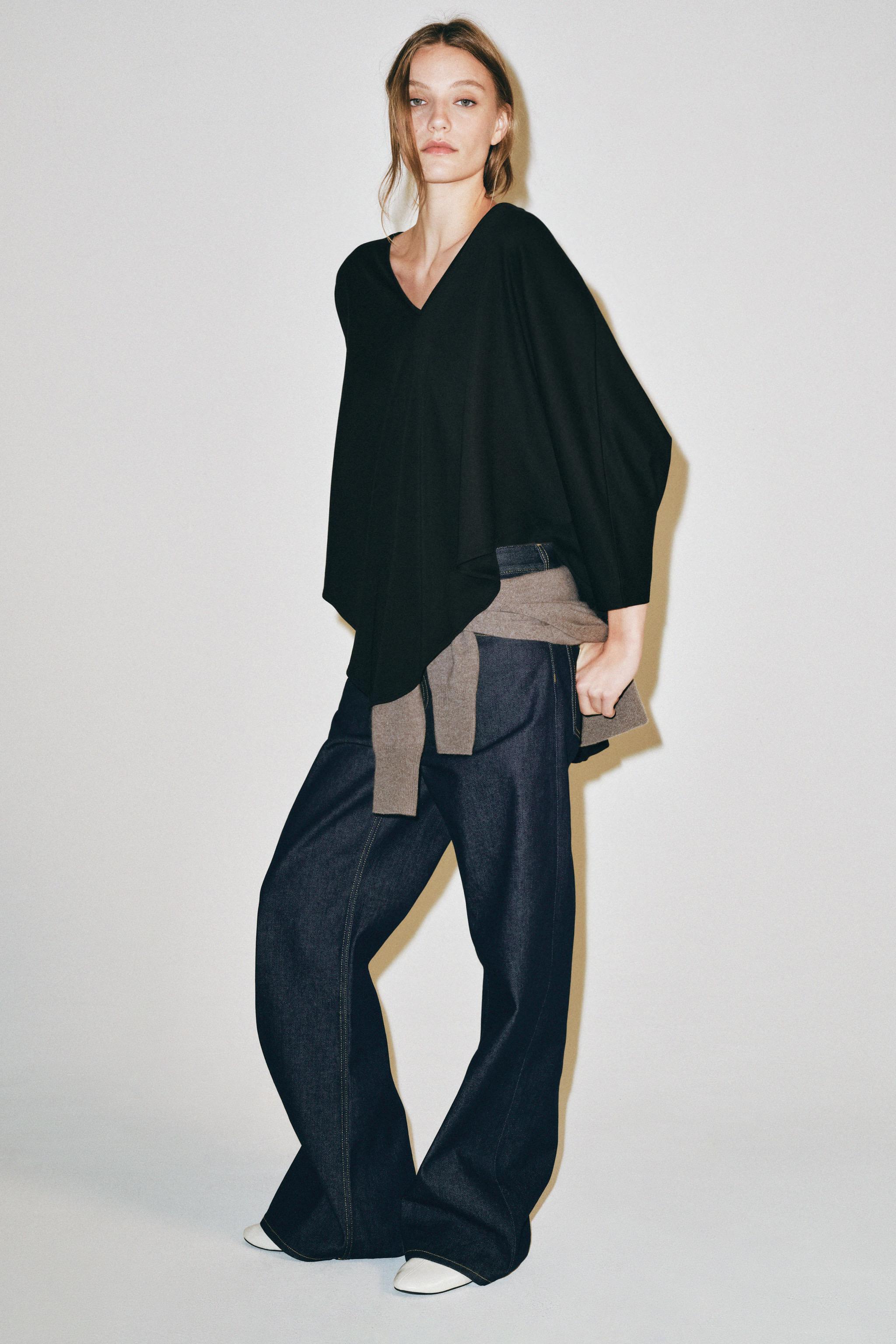 Supima&amp;reg; Cape T-Shirt - Black - S