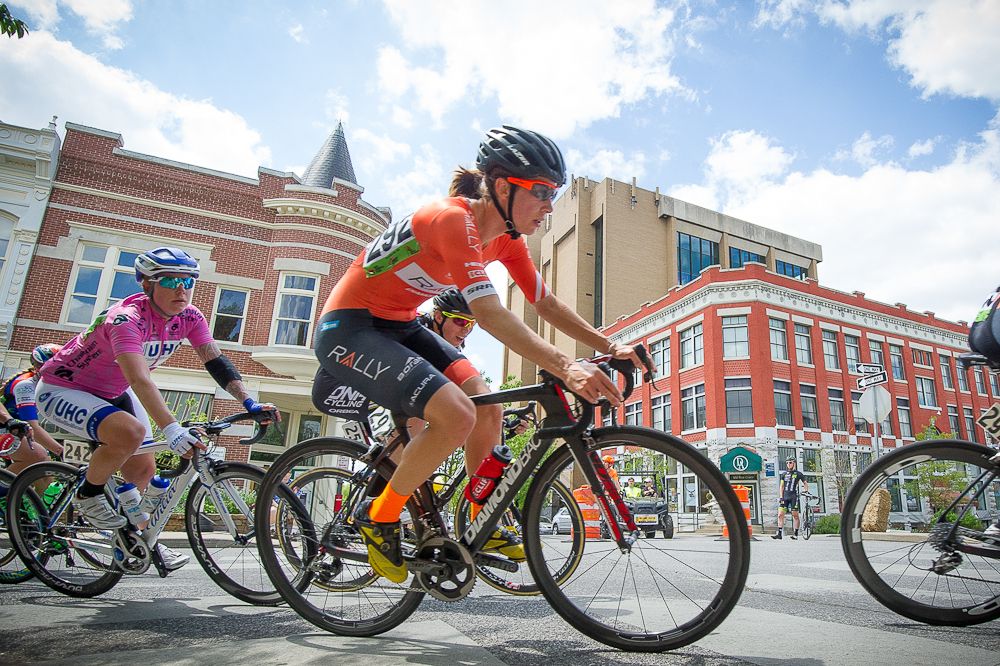 Heather Fischer (Rally Cycling) in a corner.