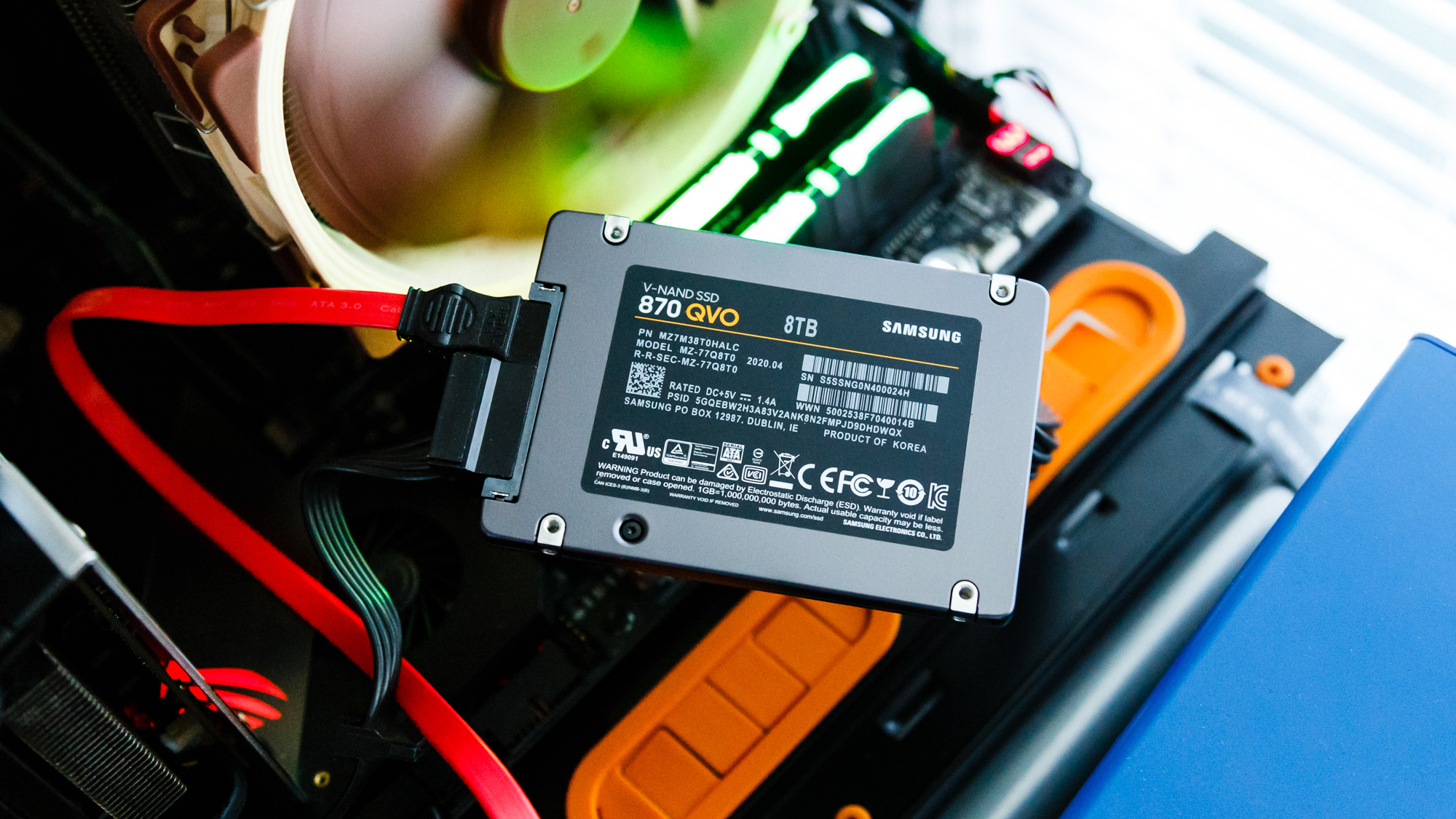 Samsung 870 Qvo Sata Ssd Review Taking Baby Steps With Qlc Update Tom S Hardware