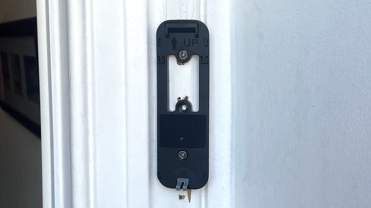 Blink Video Doorbell mounting plate on doorframe