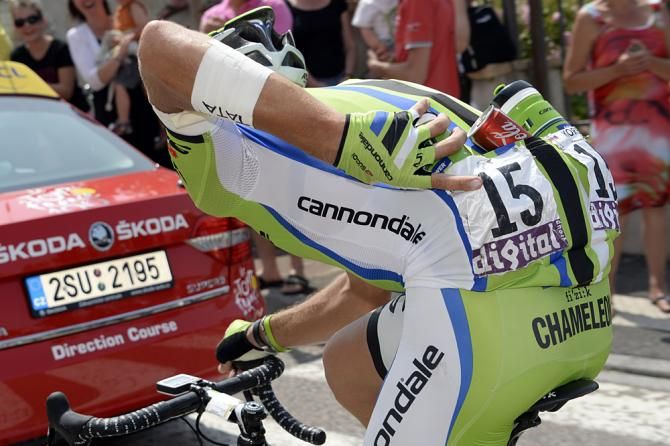 Kristijan Koren (Cannondale) stores up some bottles