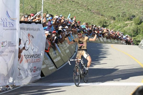 Rafael Valls wins for Footon-Servetto