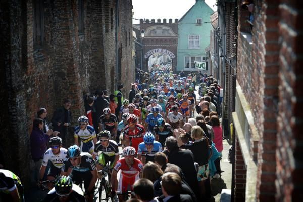 The streets were packed with fans at Gent-Wevlegem