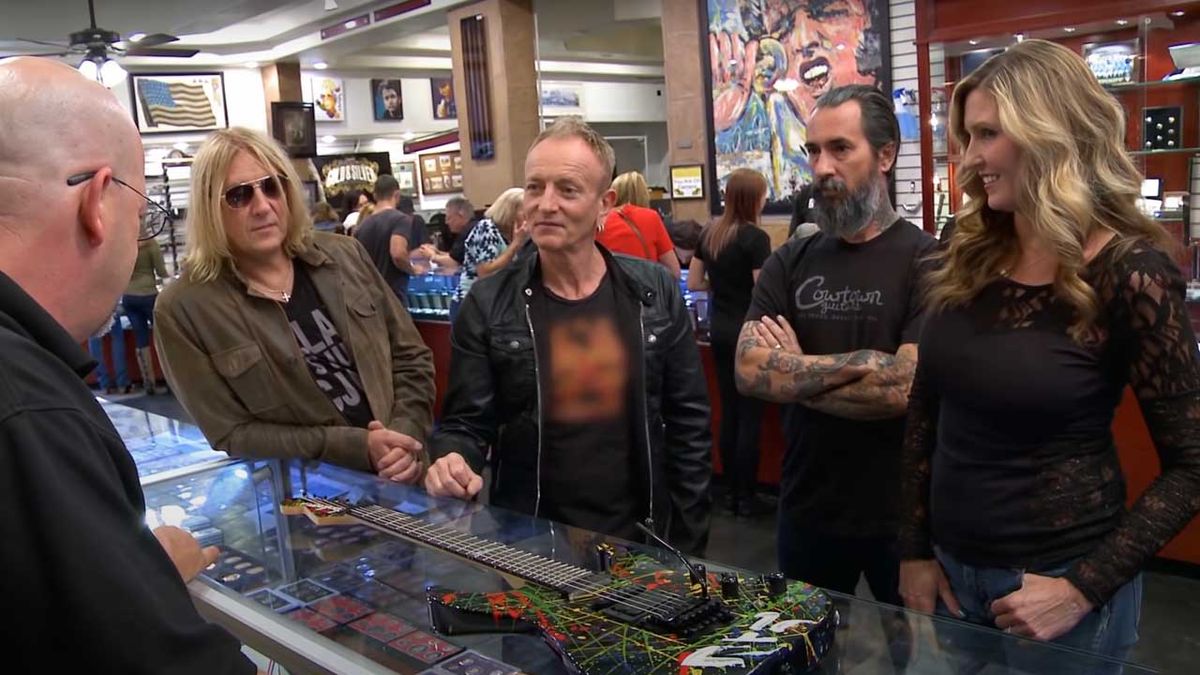 Def Leppard on Pawn Stars: when Joe Elliott and Phil Collen ...