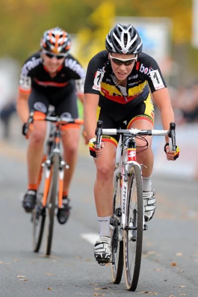 Sanne Cant (Boxx) outkicked Sabrina Stultiens (Brainwash) in a sprint for 5th place.