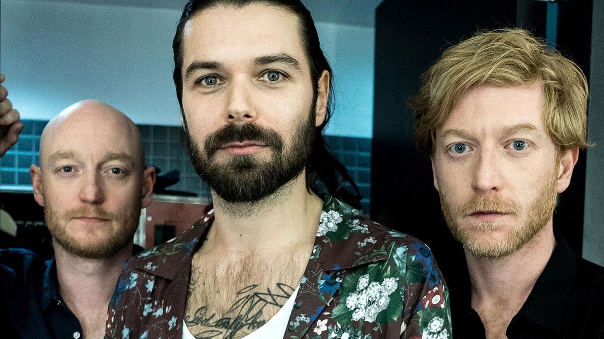 Biffy Clyro announce MTV Unplugged acoustic album | Louder