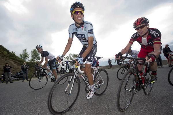 Albert Contador (Saxo Bank Sungard) on the upper slopes of Luz-Ardiden.