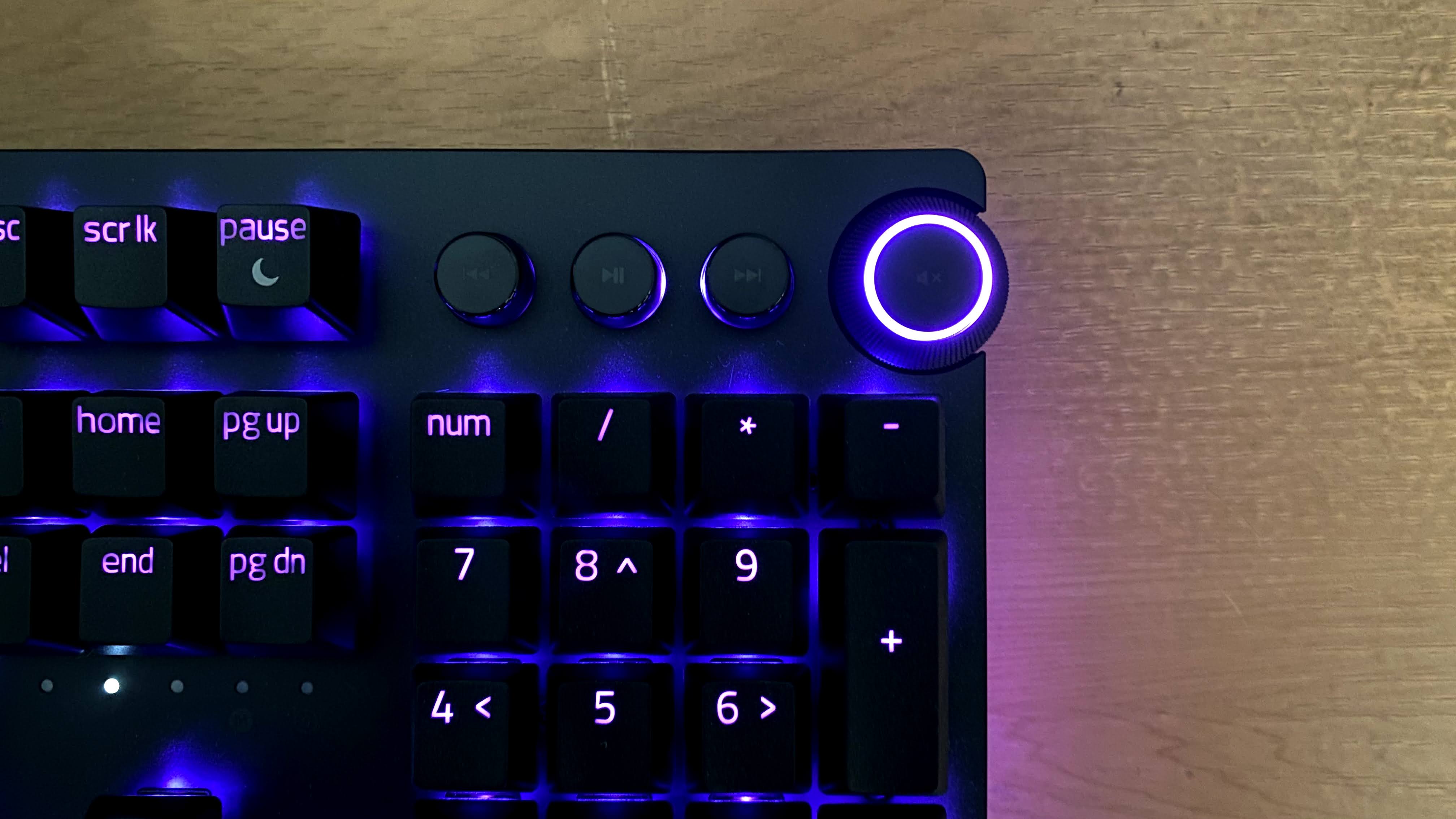 Razer Huntsman V2 Analog