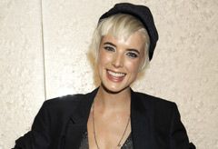 Marie Claire Fashion News: Agyness Deyn