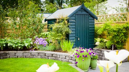 how to paint a shed: green