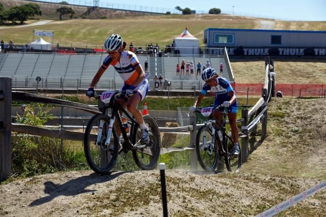 Two American riders neck and neck, Teal Stetson Lee (Luna Chix) and Judy Freeman (Crankbrothers).
