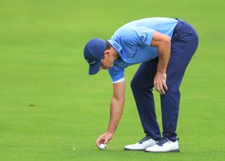 Billy Horschel takes a preferred lie