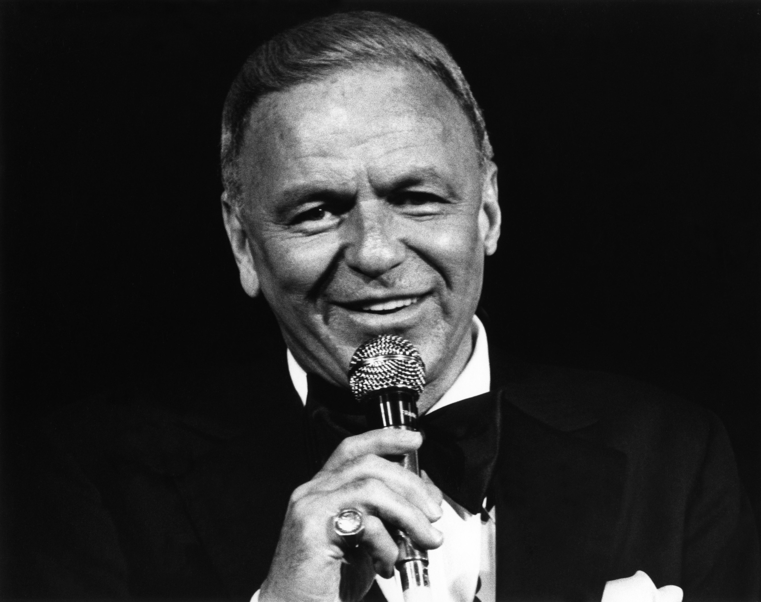 Frank Sinatra singing