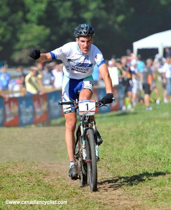 Gerhard Kerschbaumer (TX Active Bianchi) wins in Val di Sole.