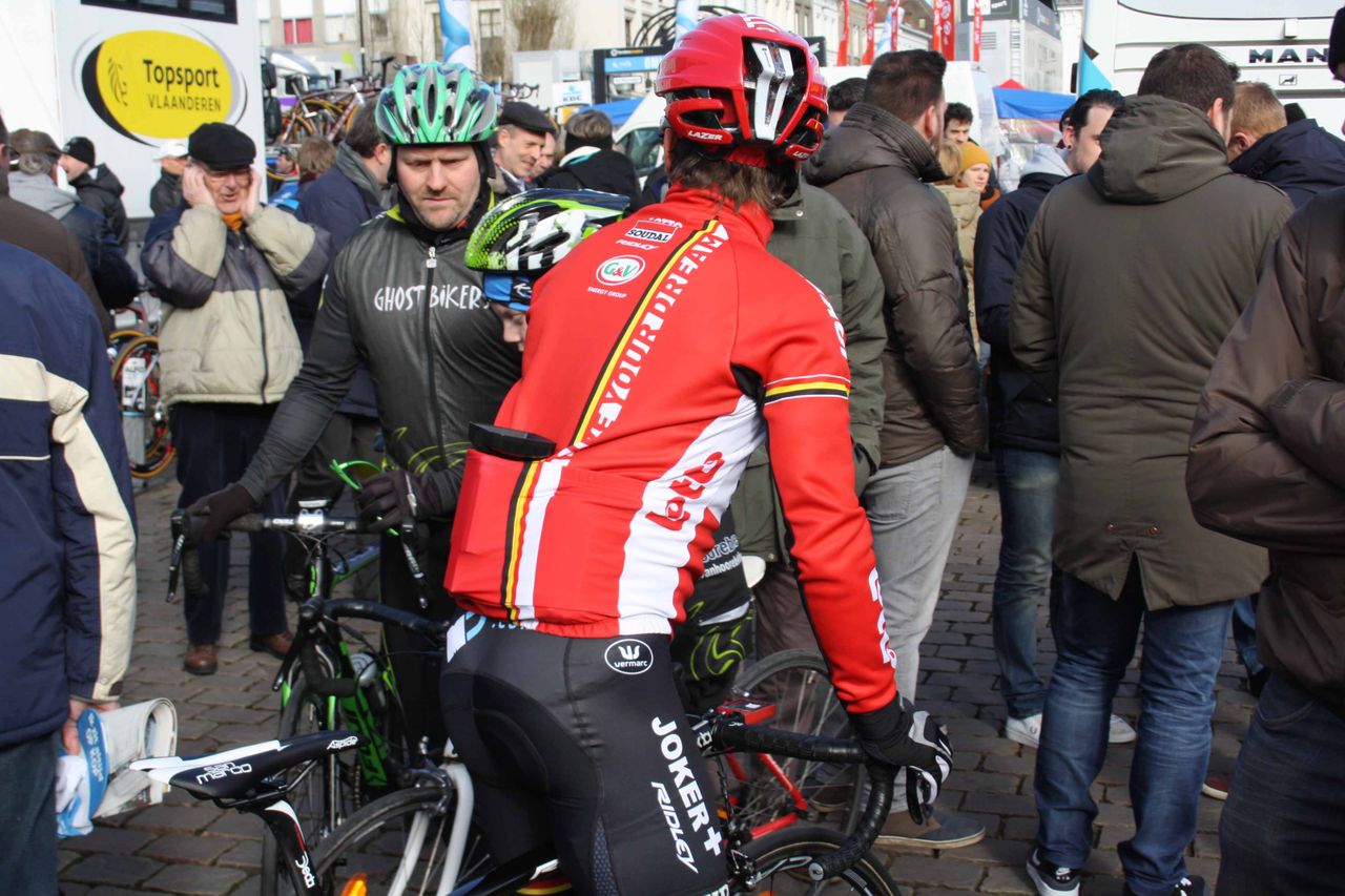 The first obstacle of the day for the rider at Omloop Het Nieuwsblad is navigating the crowds on Sint-Pietersplein in Ghent to find the signing on podium.