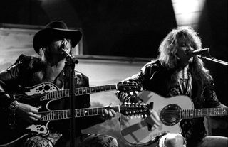 Dead or alive, Sambora and BJB on the Slippery trail
