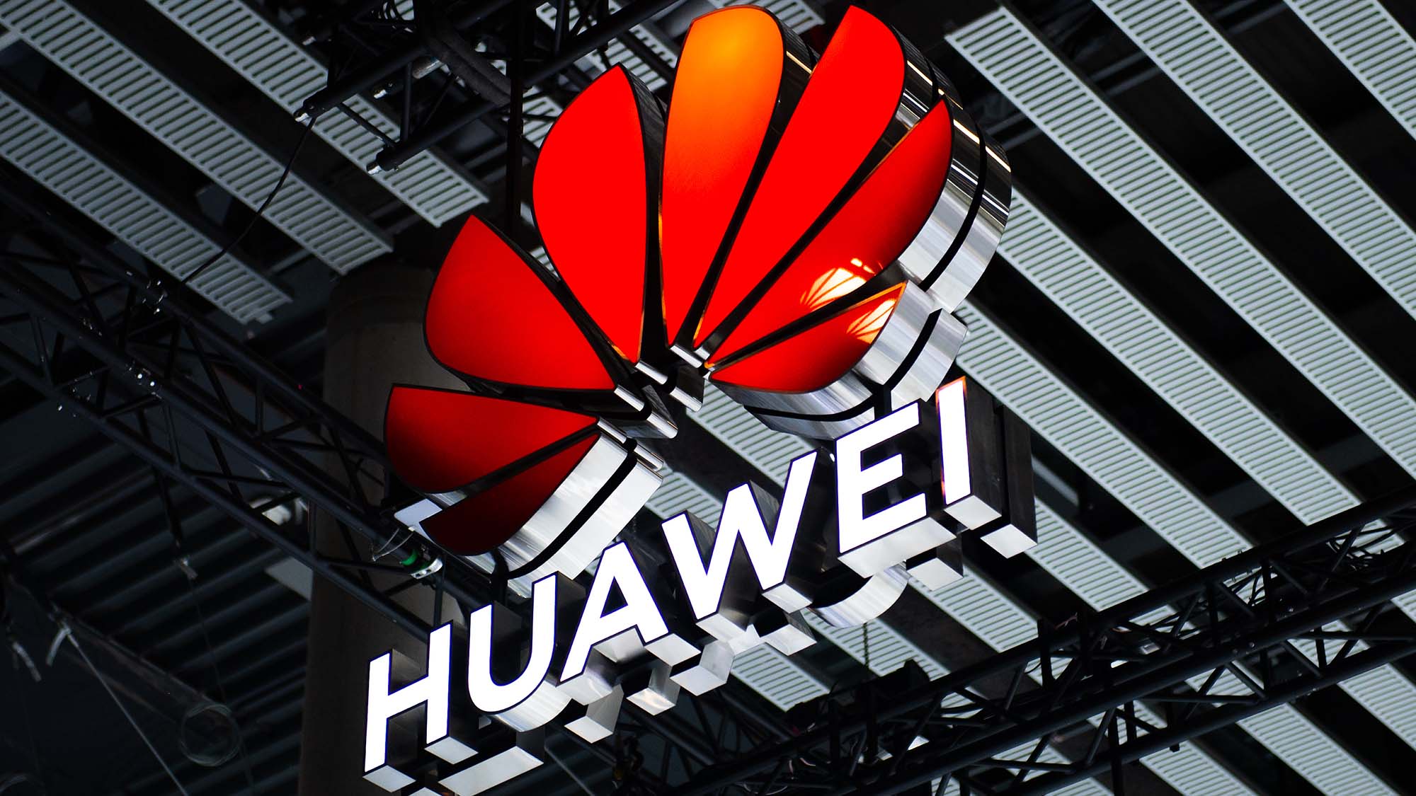 Fcc To Ban Huawei Zte Equipment Report Next Tv 