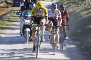 Sep Vanmarcke leads an escape in the 2015 Strade Bianche race (Watson)