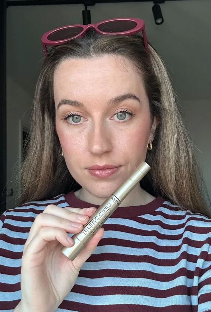 Grace wearing L'Oreal Paris Telescopic Mascara