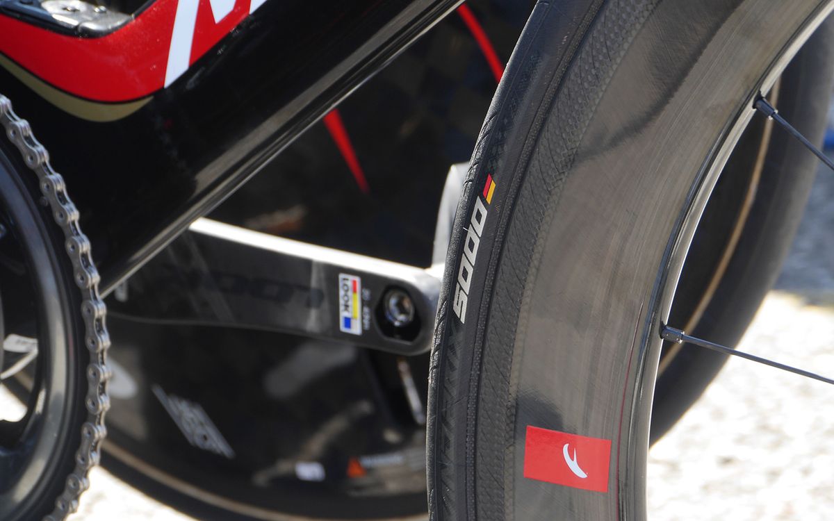 Some of the Bahrain-Merida riders used Continental GP5000 clinchers for the TT