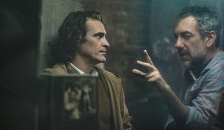 Joker Joaquin Phoenix and Todd Phillips talking on set
