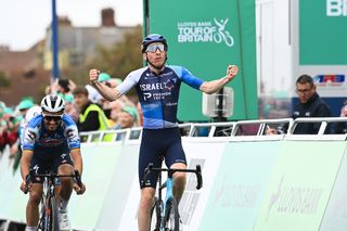 Tour of Britain 2024: Great Britain's Stephen Williams of Israel-Premier Tech wins stage 2 in three-rider sprint