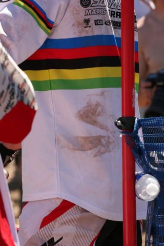 Steve Peat (Santa Cruz Syndicate) rolls around on the ground before each race - a new ritual to combat the curse of crashing in the rainbow jersey.