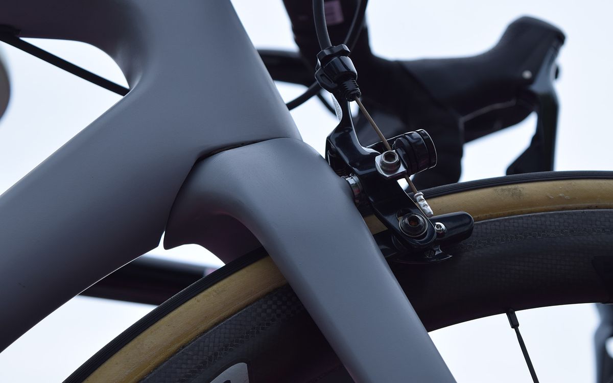 The fork crown hugged into the down tube, presumably for improved aerodynamics